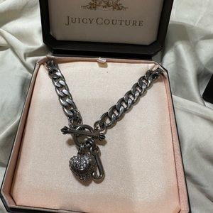 Juicy couture choker necklace